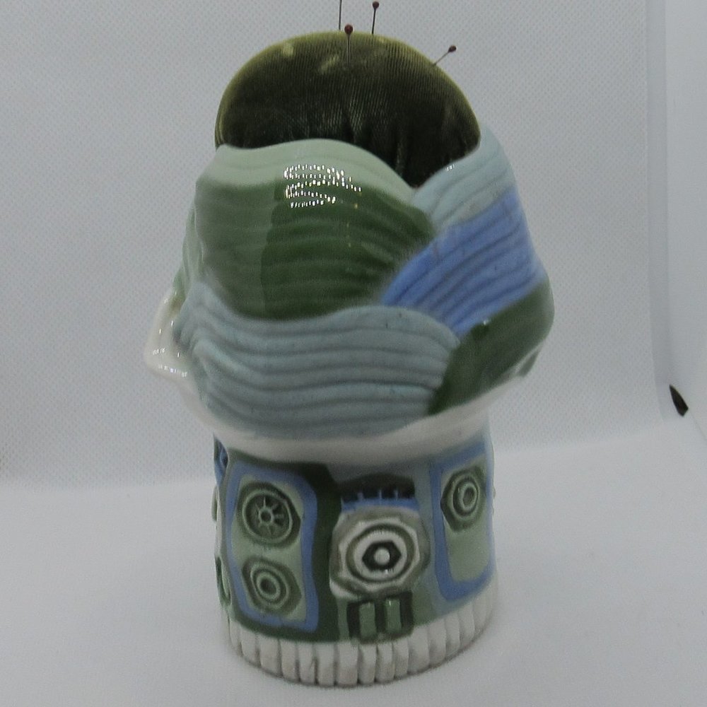 Carolyn Leung MId century modern pin cushion beautiful ceramic marked green blue